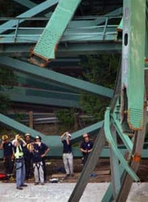 worst bridge collapse due to design flaw